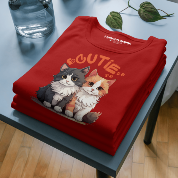 Cutie | Cat Lovers | Classic Crew T-Shirt - Image 5